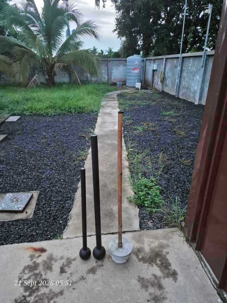 Steel clubs and gada
